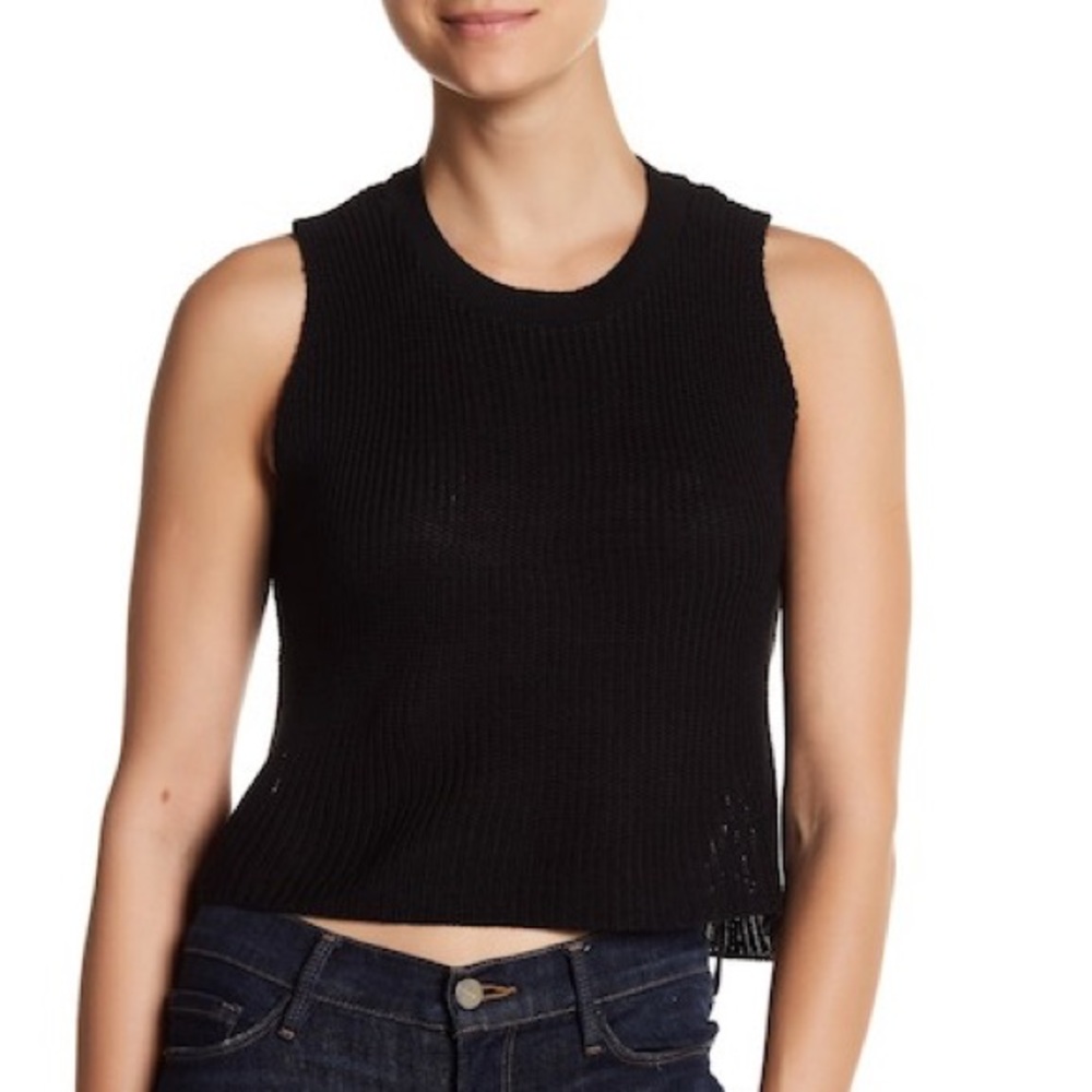Sleeveless Lightweight Top